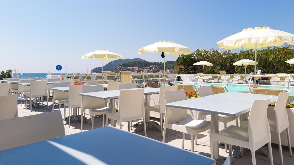 Hotel Montecristo Marina di Campo Exterior photo